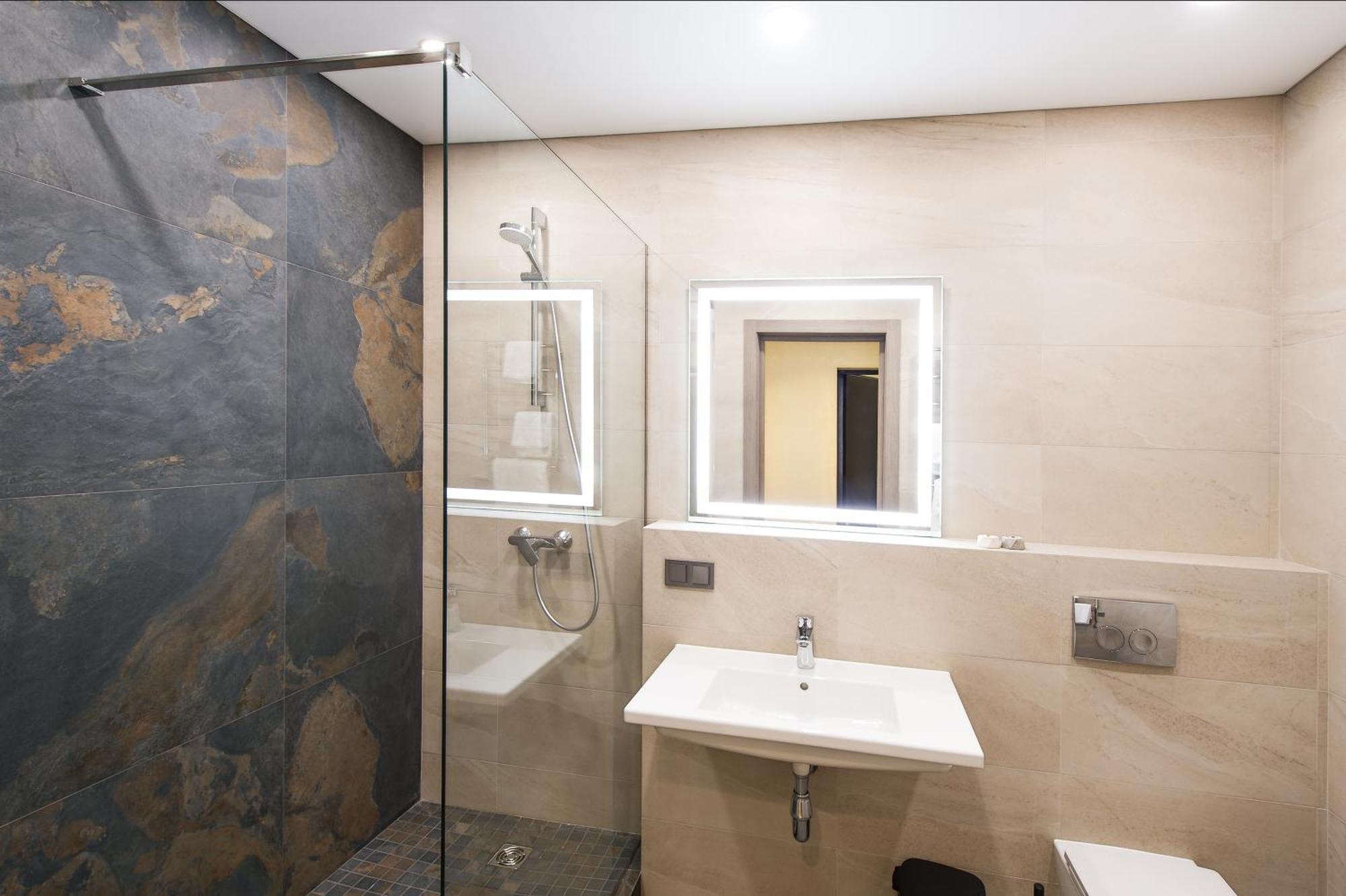 Orion Apartments Kyiv Room photo